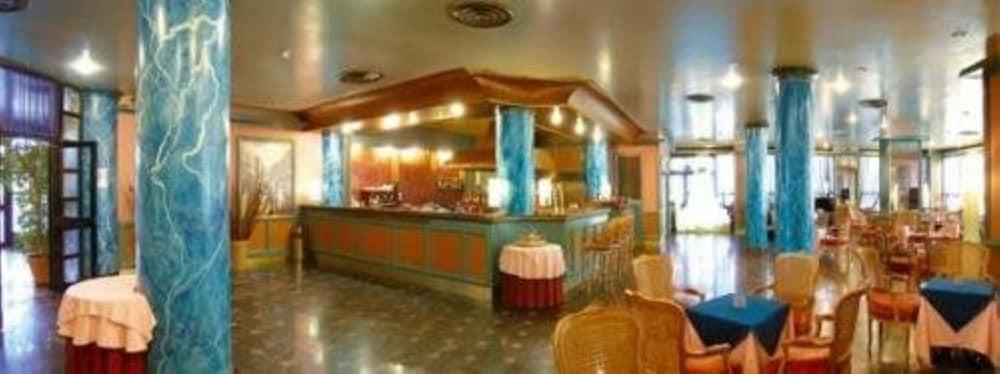 Hotel Russott 4*
